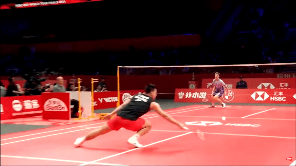 Leaning forward after the smash makes a player faster by a fraction of a second – Steve’s Badminton Blog and Website